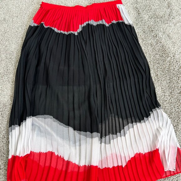 Trouve Skirt - Picture 1 of 2